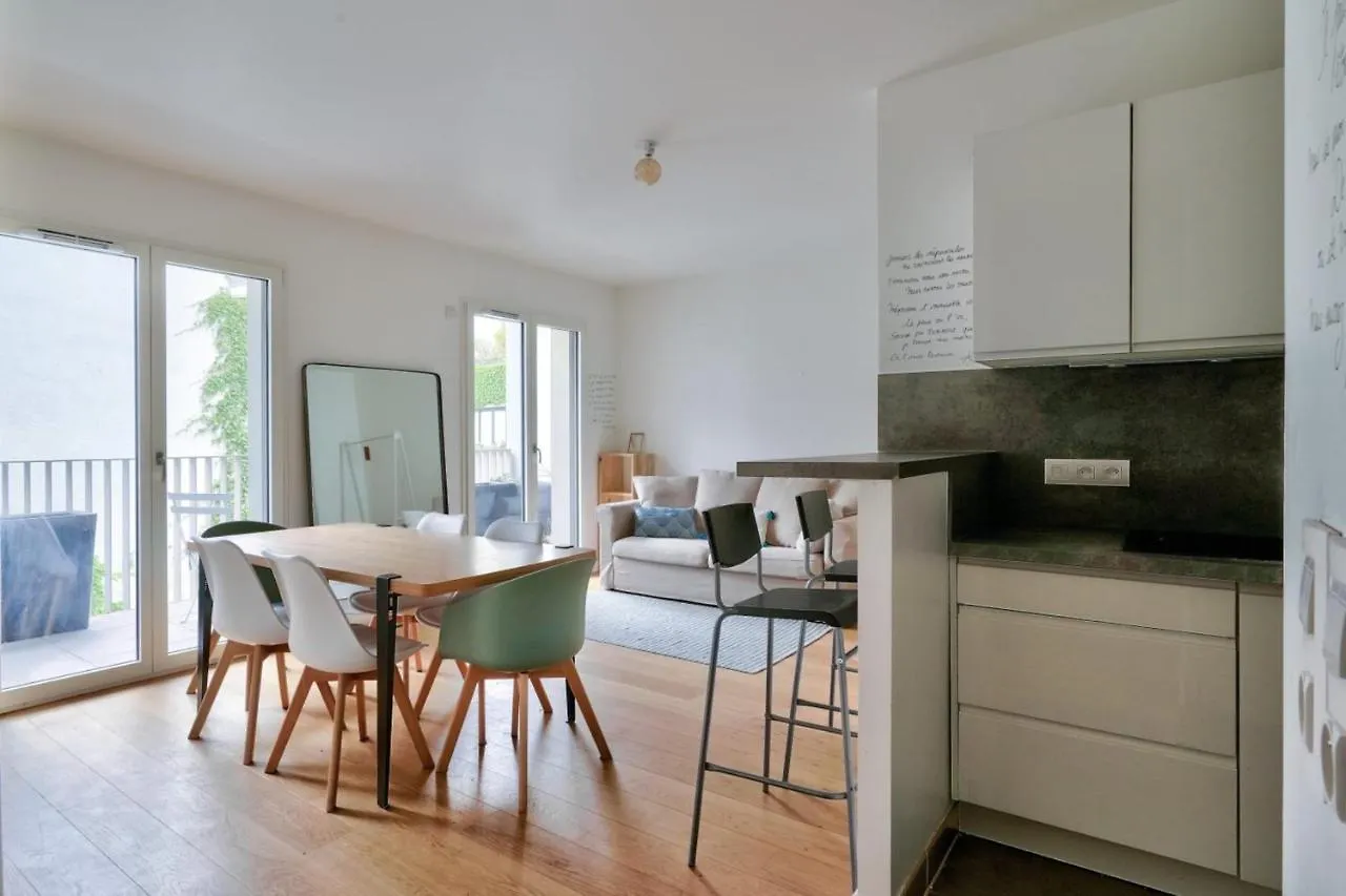 Studio Located Between Bastille And Nation شقة باريس